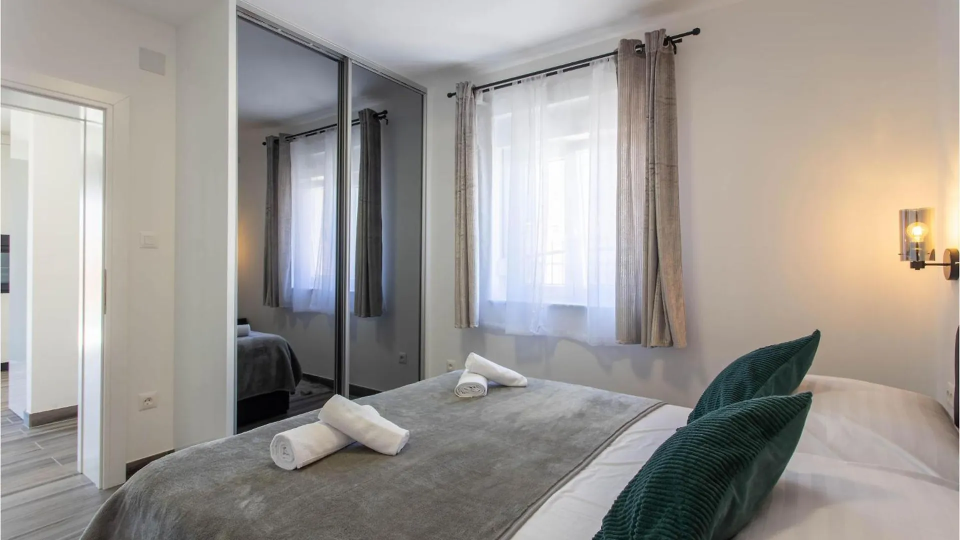 Nice Home In Kastel Stari With Outdoor Swimming Pool, Heated Swimming Pool And 4 Bedrooms Kaštela 0*,  Croacia