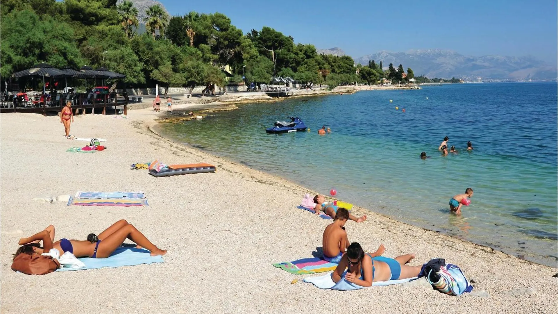 Nice Home In Kastel Stari With Outdoor Swimming Pool, Heated Swimming Pool And 4 Bedrooms Kaštela